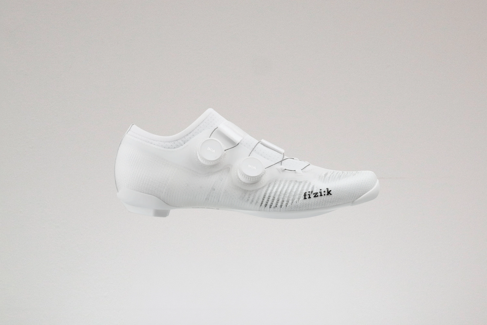 Fizik Vega Carbon